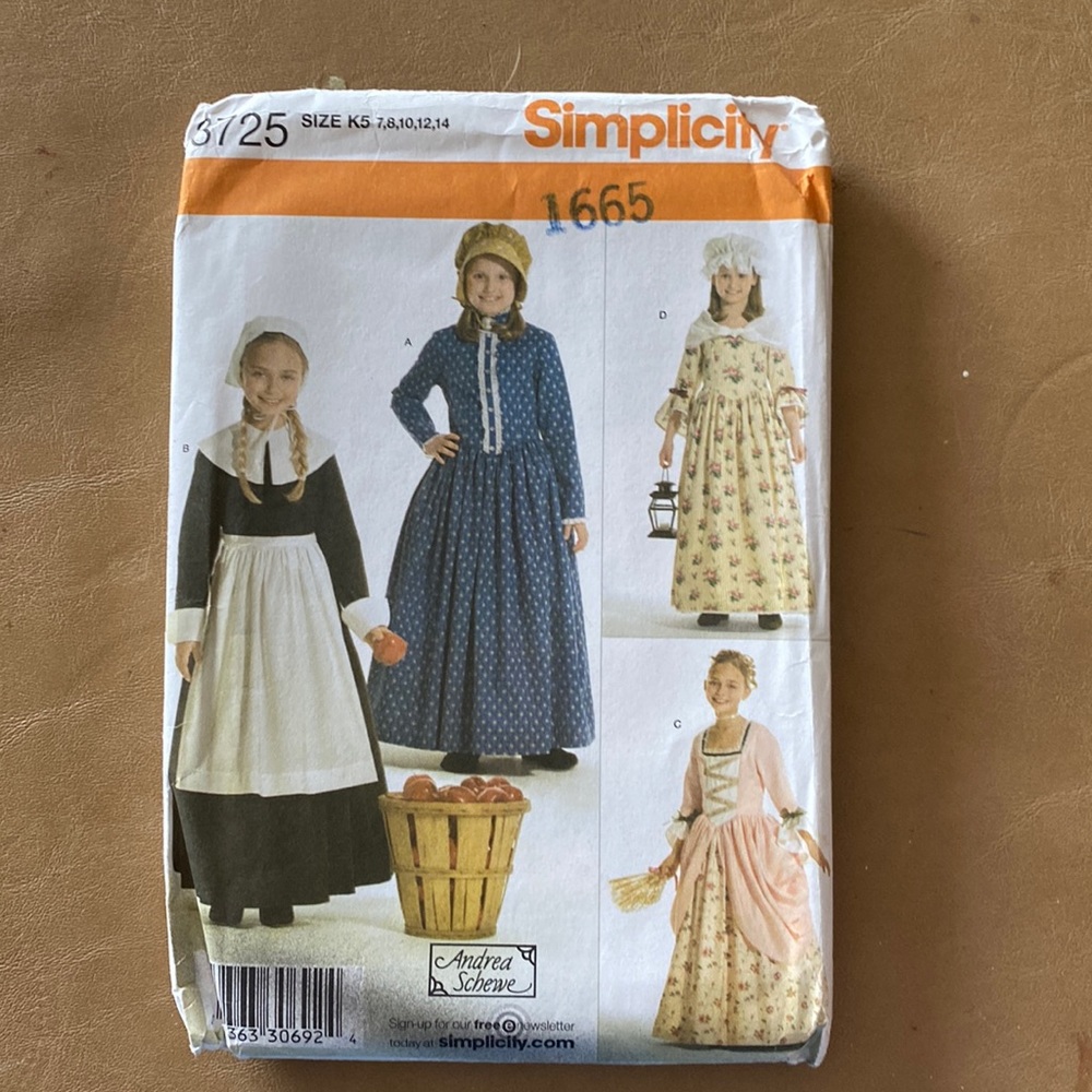 New Simplicity Vintage Style Dresses Pattern for Girls Size K5,6,8,10,12 & 14